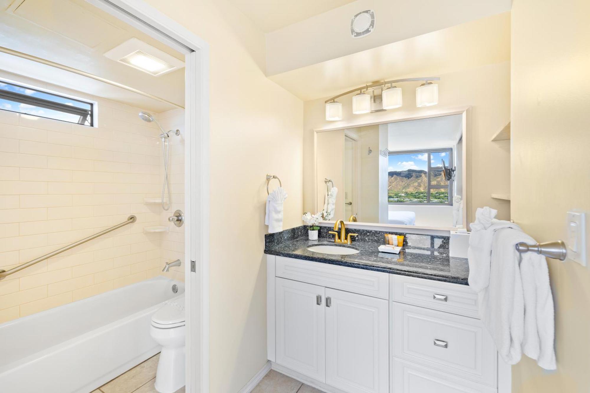 Diamond Head Views Retreat With Free Parking & Near Waikiki Beach! 호놀룰루 외부 사진