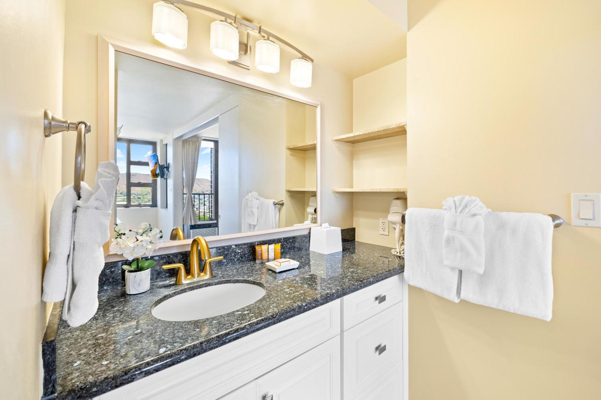 Diamond Head Views Retreat With Free Parking & Near Waikiki Beach! 호놀룰루 외부 사진